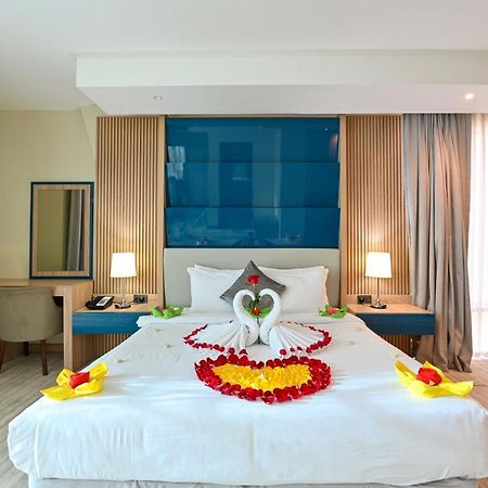 Al Mansour Suites Hotel Doha Kültér fotó
