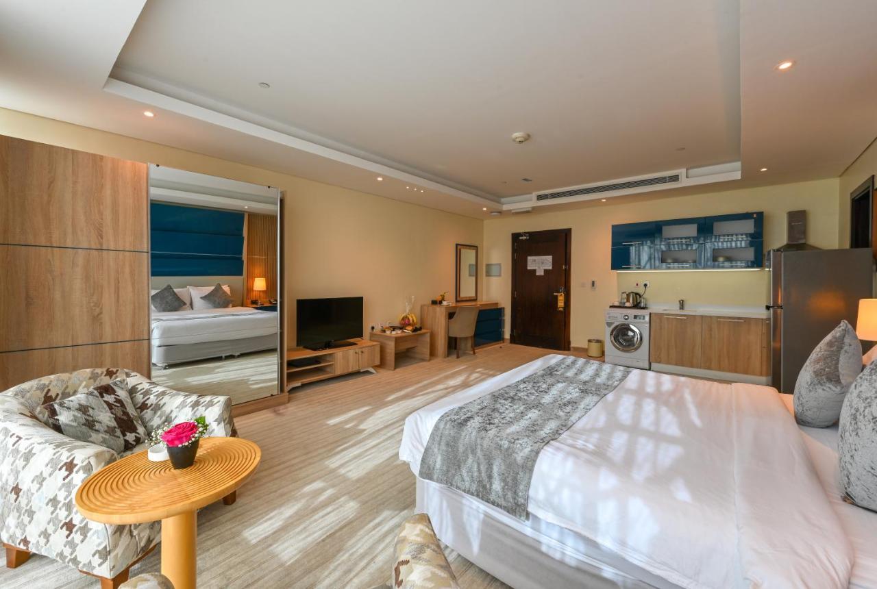 Al Mansour Suites Hotel Doha Kültér fotó