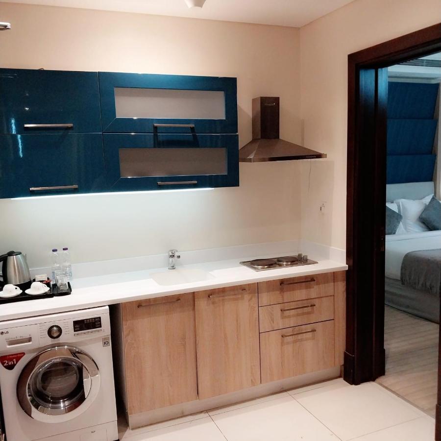 Al Mansour Suites Hotel Doha Kültér fotó